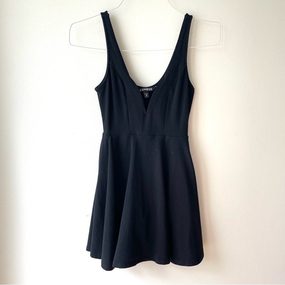 Express Black Sleeveless V-Neck Romper XS